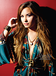 demilovatotenuehot2012 424x576